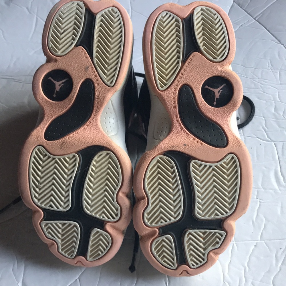 Girl’s Jordan Six Rings Basketball Shoes - Picture 6 of 10
